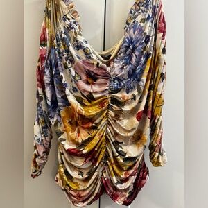 Express Cream Body Contour Top